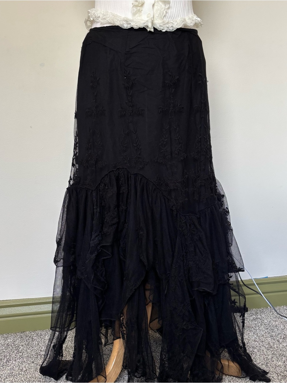 Y2K Anii Black Lace Tiered Whimsy Goth Skirt